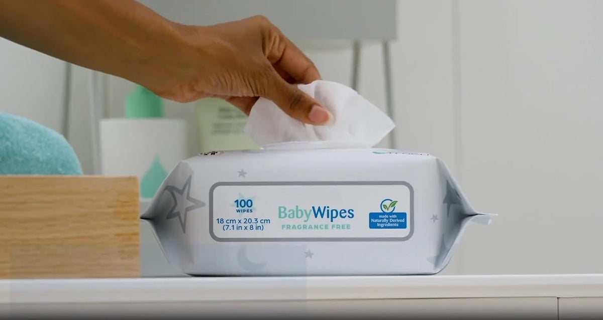 Signature Baby Wipes Unscented, 900 Per Box, Hypoallergenic (1 Box)